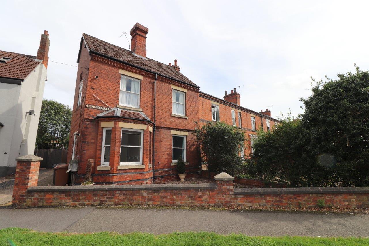 1 bedroom property to let in The Crescent, Melton Mowbray £300 pcm