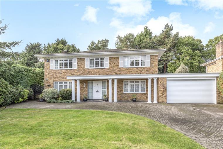 5 bedroom property for sale in Robin Hill Drive, Camberley, Surrey