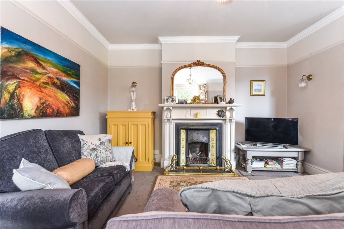 4 Bedroom Property For Sale In Northfield Road Worthing Bn13