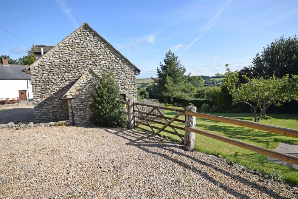 Stags 3 bedroom property for sale in Higher Farm, Shute, Axminster