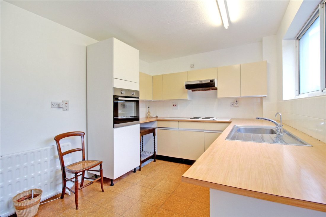 It109 ip15 essay 07 picture