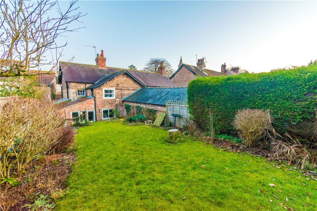 2 bedroom property for sale in St. Johns Road, Monkton