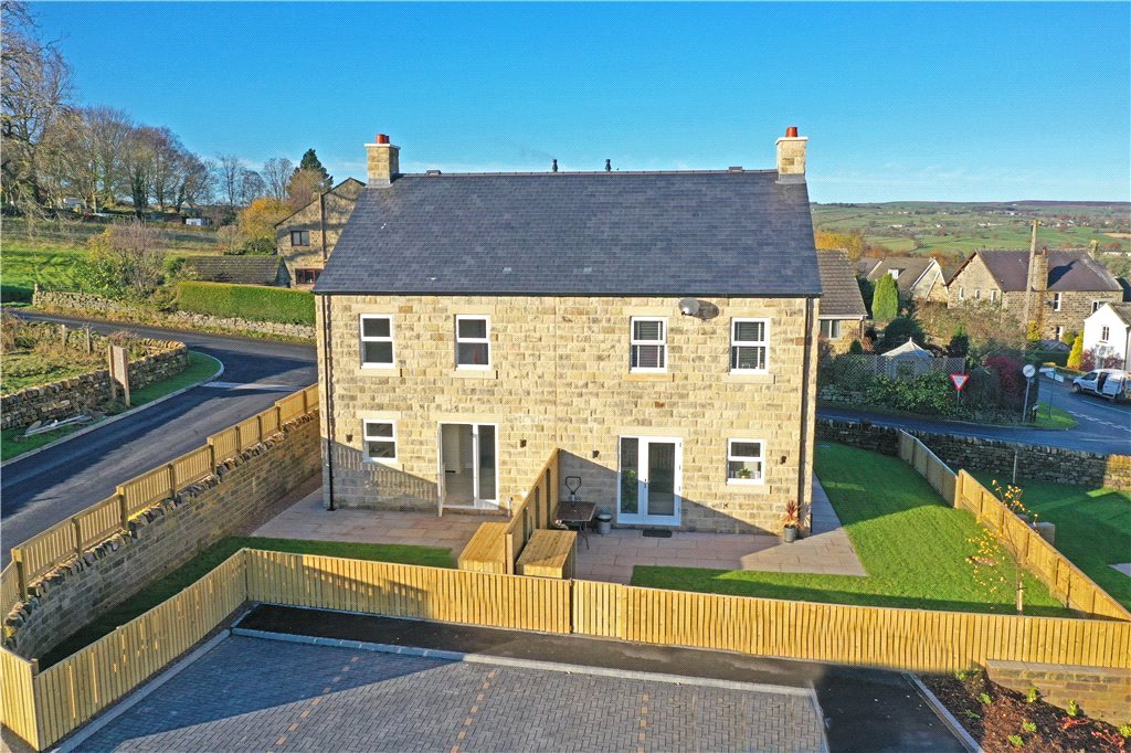 3 bedroom property for sale in Deer Glade Court, Darley, Harrogate, HG3 £325,000