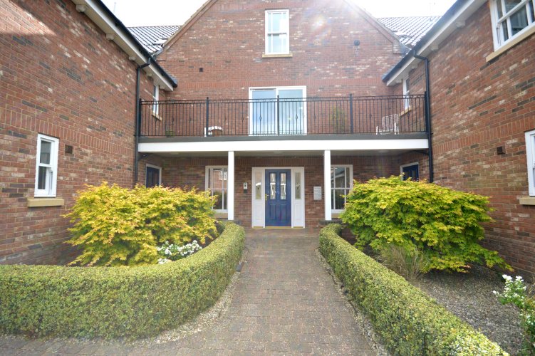 1 bedroom property for sale in Peacock Lane, Holt, Norfolk Guide price £175,000 1 bedroom property for sale in Peacock Lane, Holt, Norfolk Guide price £175,000