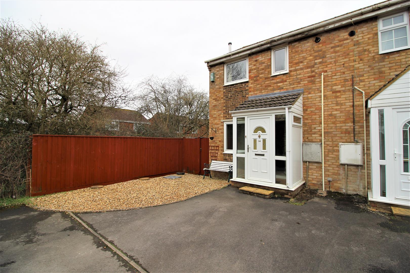 2 bedroom property for sale in Haydon Wick, Swindon Guide