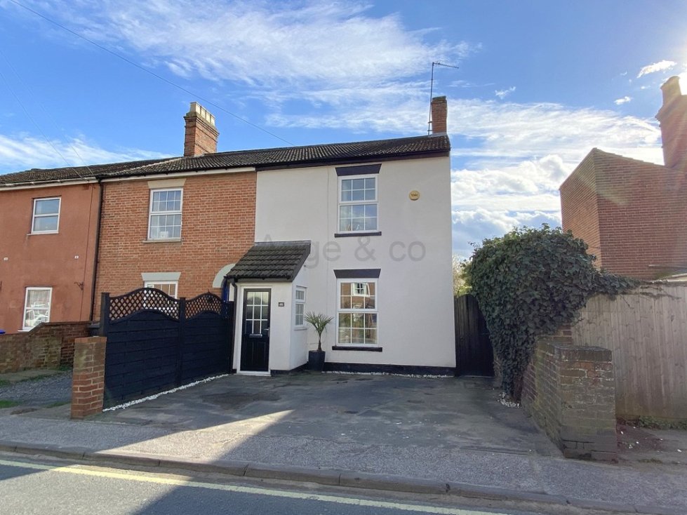 2 bedroom property for sale in Victoria Road, South Oulton Broad