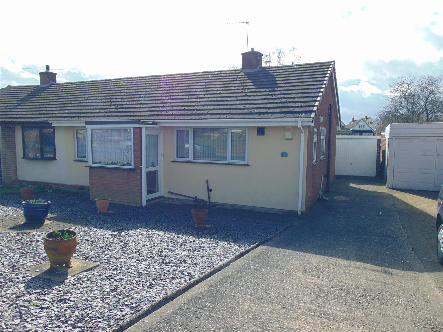 2 bedroom property for sale in Crane Drive, Burntwood Guide price £