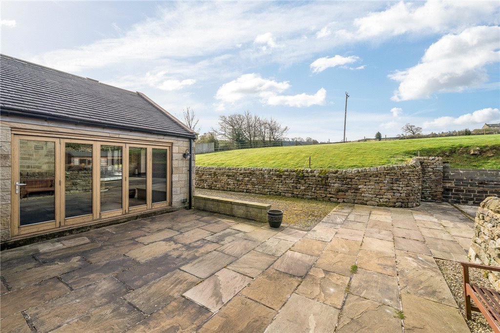 3 bedroom property to let in Skaifes Orchard, Darley, Harrogate, HG3