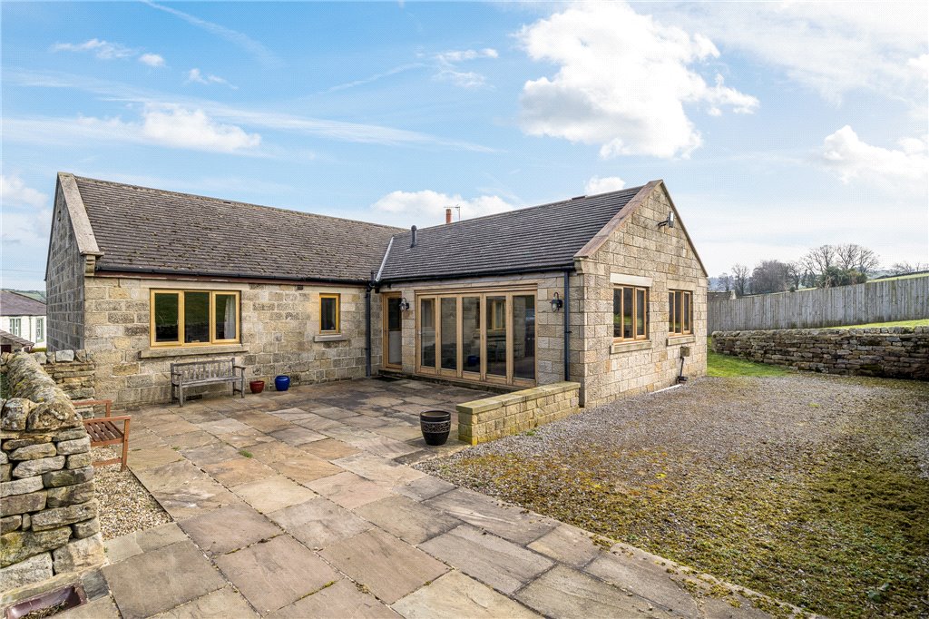 3 bedroom property to let in Skaifes Orchard, Darley, Harrogate, HG3
