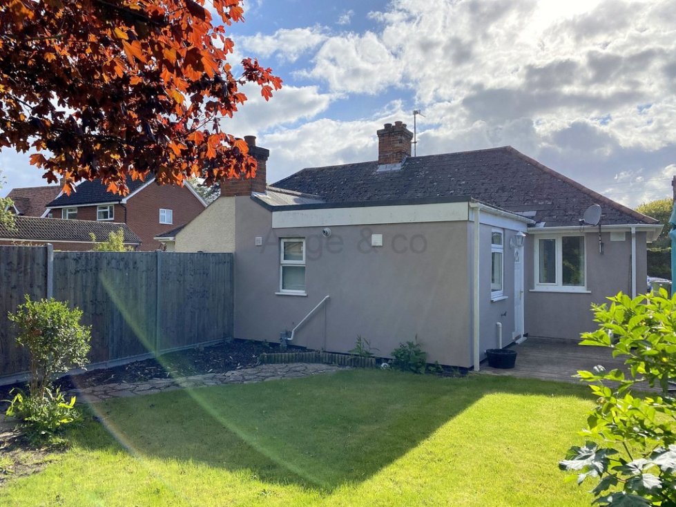 2 bedroom property for sale in Station Road, Corton, Lowestoft £210,000