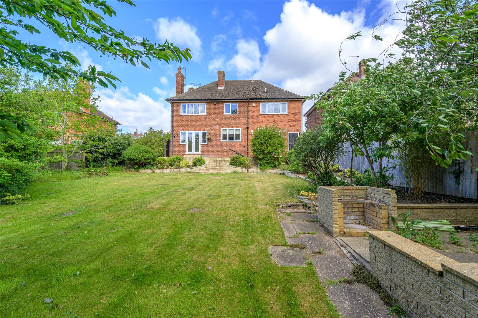 4 bedroom property for sale in Manthorpe Road, Grantham £485,000