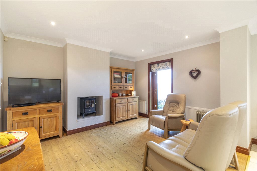 4 bedroom property for sale in Pinewood Lodge, Oldfield, Keighley, BD22