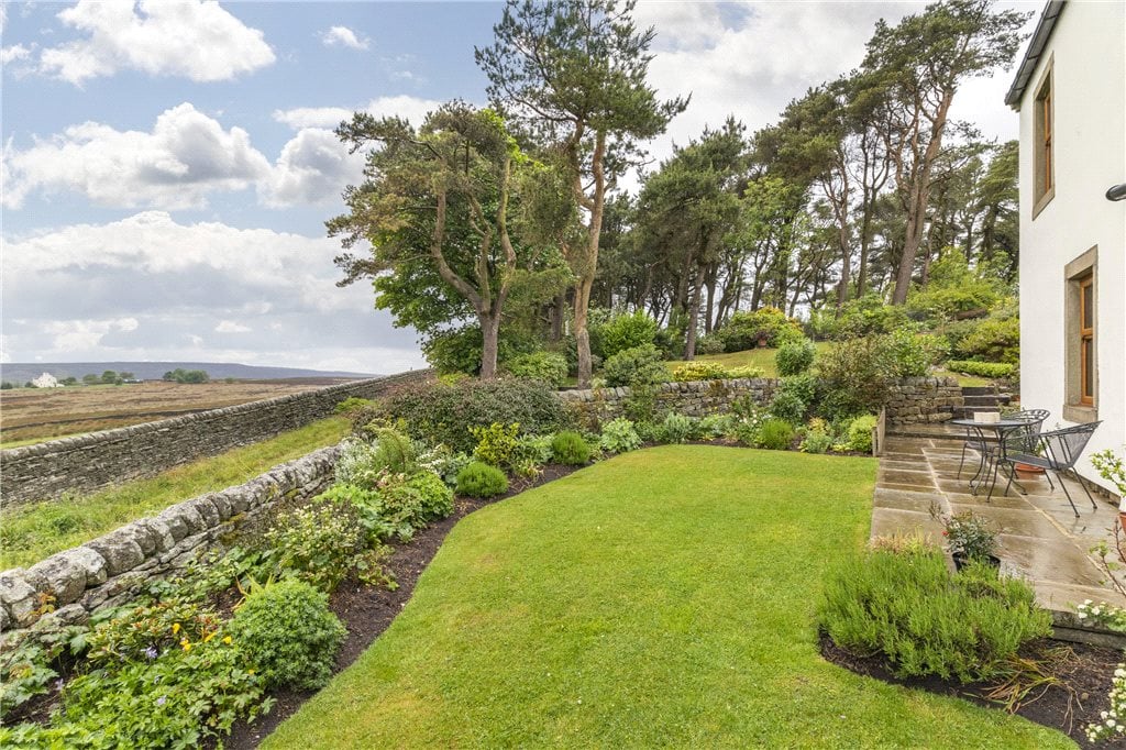 4 bedroom property for sale in Pinewood Lodge, Oldfield, Keighley, BD22