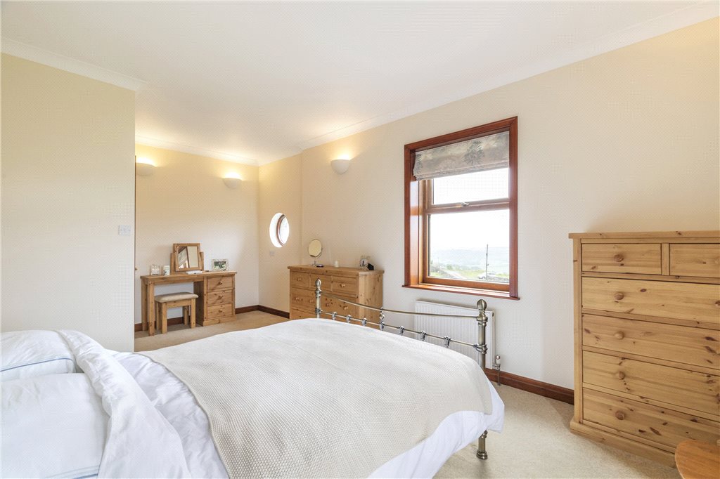 4 bedroom property for sale in Pinewood Lodge, Oldfield, Keighley, BD22