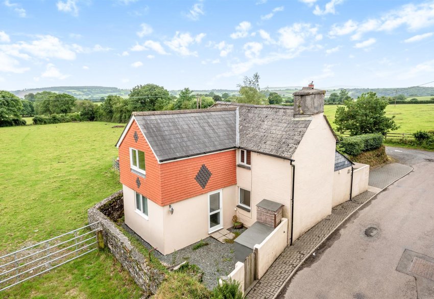 Stags 4 bedroom property for sale in Mill Hill Lane, Tavistock