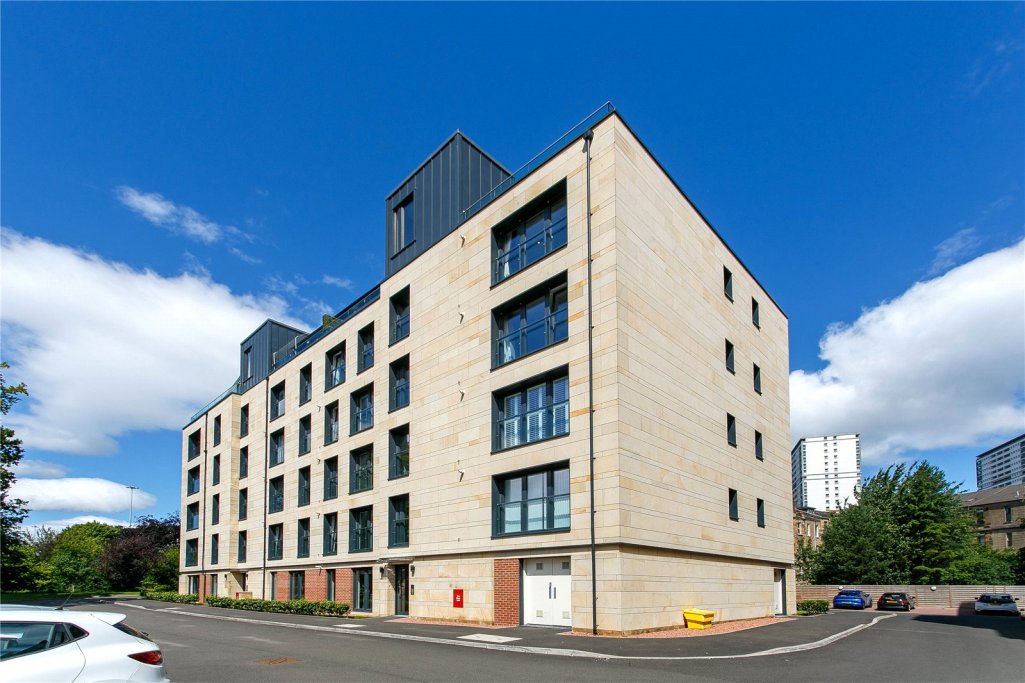2 bedroom apartment for sale in Broomhill Avenue, Broomhill, Glasgow