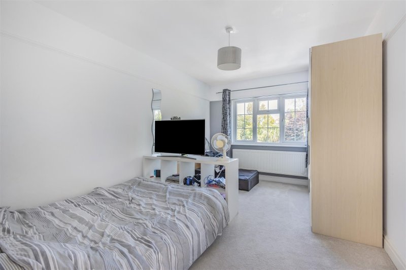 5 bedroom property for sale in Windlesham Gardens, ShorehamBySea