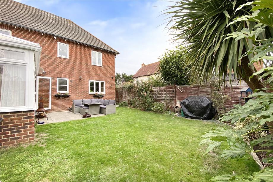 3 bedroom property for sale in Wilkinson Close, Bramley Green