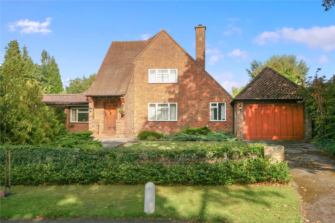 2 bedroom property for sale in Chalfont Heights Offers in excess of £