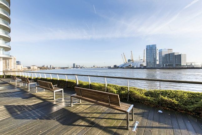 1 bedroom property to let in New Providence Wharf, E14 - £ ...