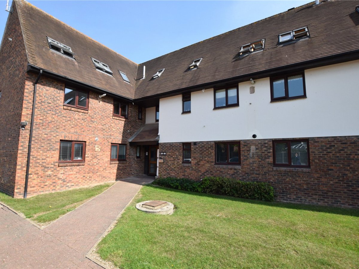1 bedroom property for sale in Abbotsleigh Road, South Woodham Ferrers