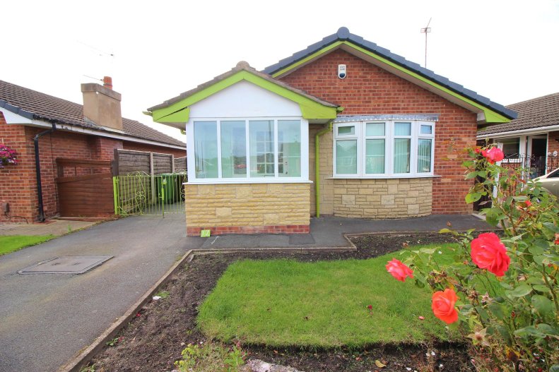 2 bedroom detached bungalow for sale in Althorpe Drive, Southport, PR8