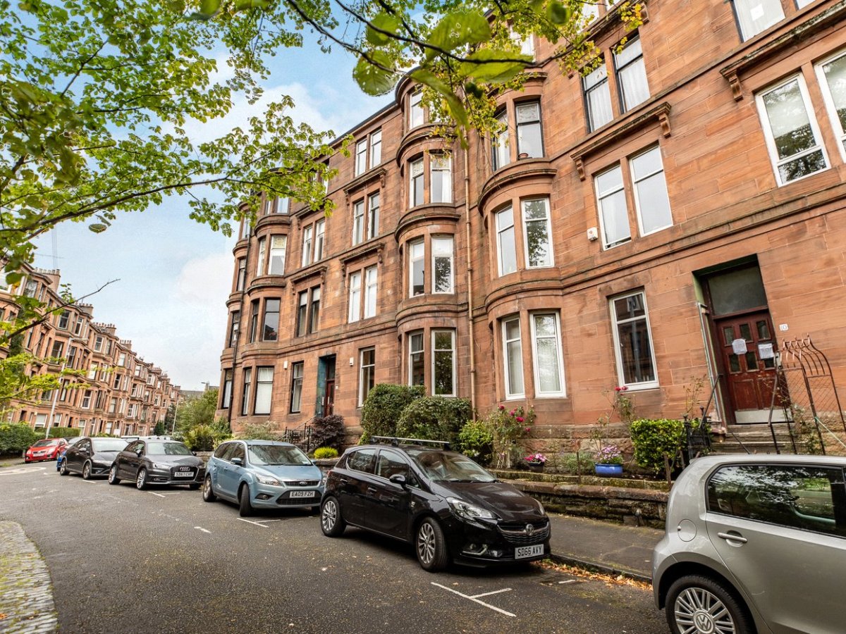 2 bedroom apartment for sale in Caird Drive, Partickhill, Glasgow, G11