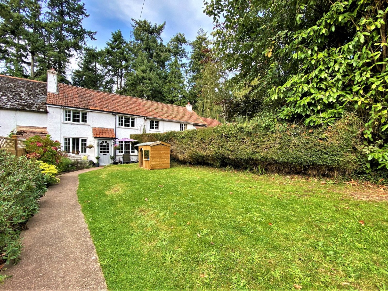 2 bedroom property for sale in West Hill Road, West Hill, Ottery St