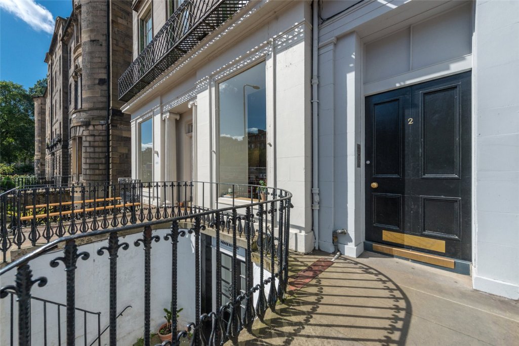 4 bedroom apartment for sale in Haddington Place, Edinburgh, Midlothian