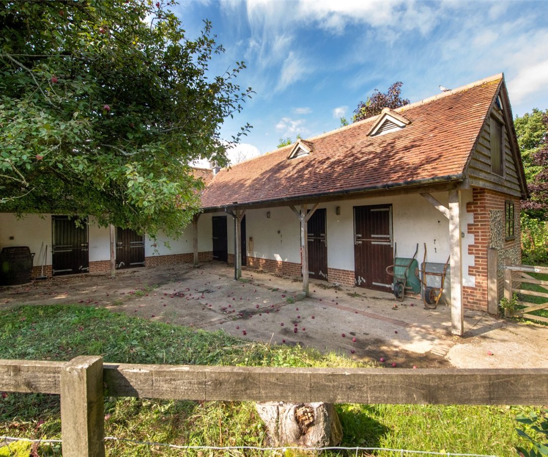 Jackson Stops Properties For Sale In Hampshire