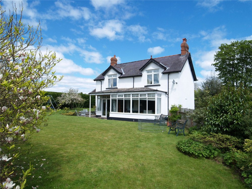 4 bedroom property for sale in Llanddew, Brecon, Powys, LD3 Guide