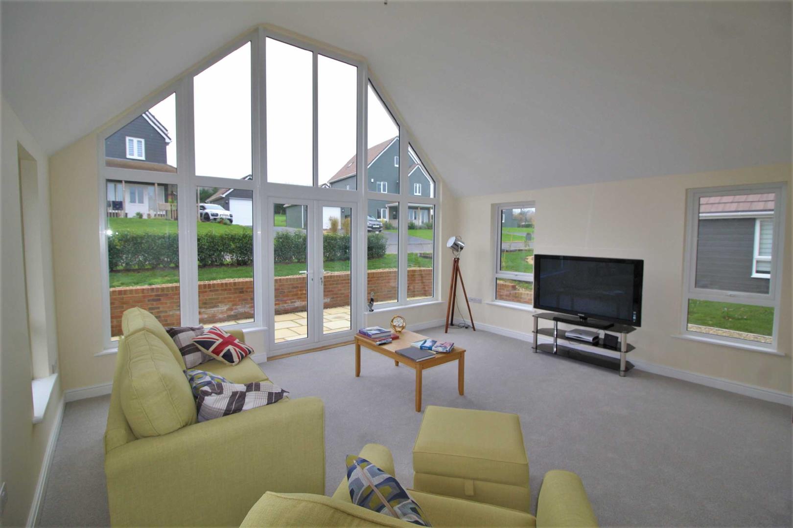 4 bedroom property for sale in Royal Wootton Bassett Guide price £500,000