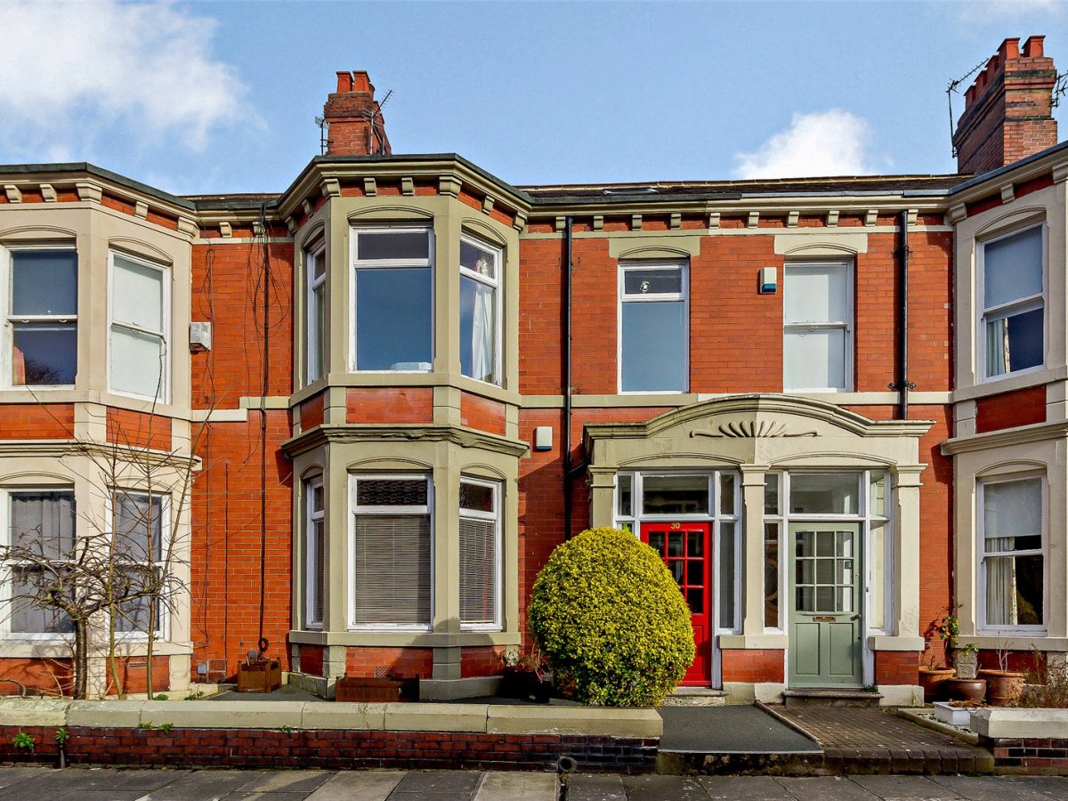 5 bedroom house for sale in Armstrong Avenue, Heaton, Newcastle Upon