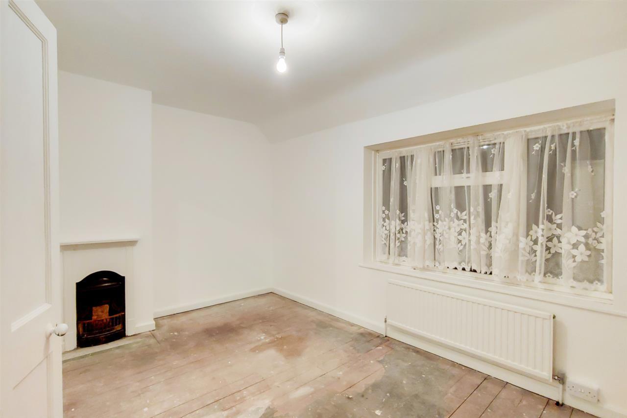 3 bedroom property for sale in Neasham Road, Dagenham £335,000