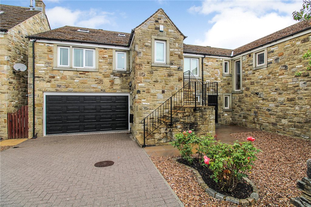 4 bedroom property for sale in Old Hall Croft, Gargrave, Skipton, BD23