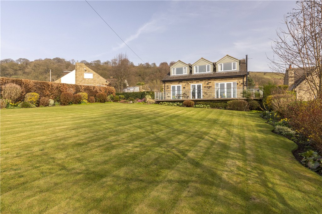 6 bedroom property for sale in Greenhill Drive, Micklethwaite, Bingley