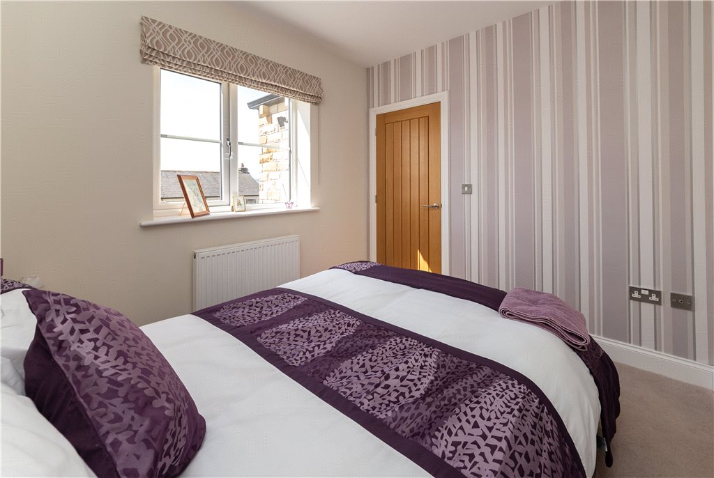 3 bedroom property for sale in Stockbridge Wharf, Riddlesden, Keighley