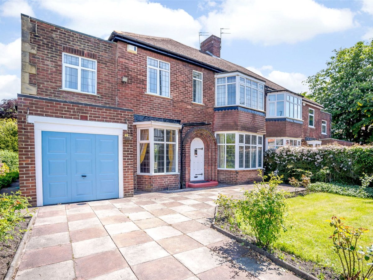 5 bedroom house for sale in Kenton Road, Gosforth, Newcastle Upon Tyne
