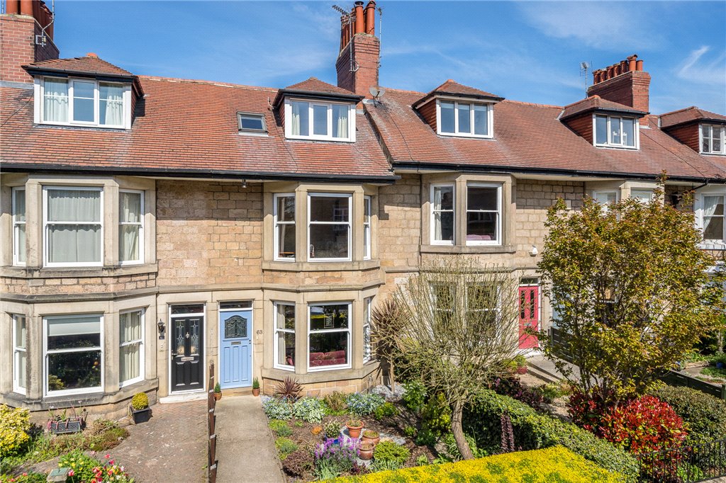 4 bedroom property for sale in Dragon Parade, Harrogate, HG1 Guide