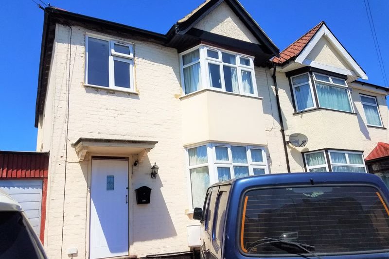 3 bedroom property to let in Aldbury Avenue, Wembley £461 pw