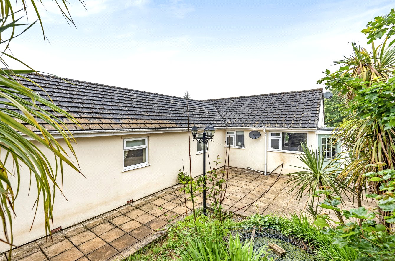 4 bedroom property for sale in Tavistock Road, Callington, Cornwall