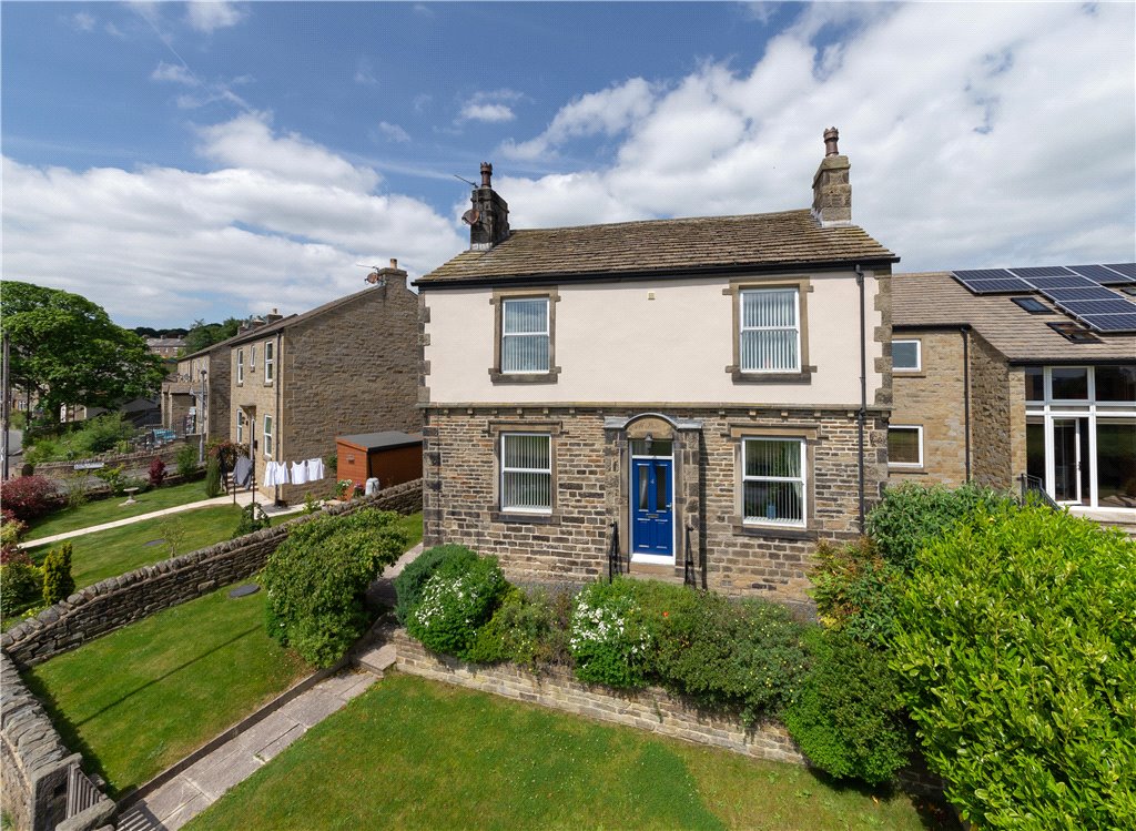 4 bedroom property for sale in Low Laithe Fold, Laycock, Keighley, BD22