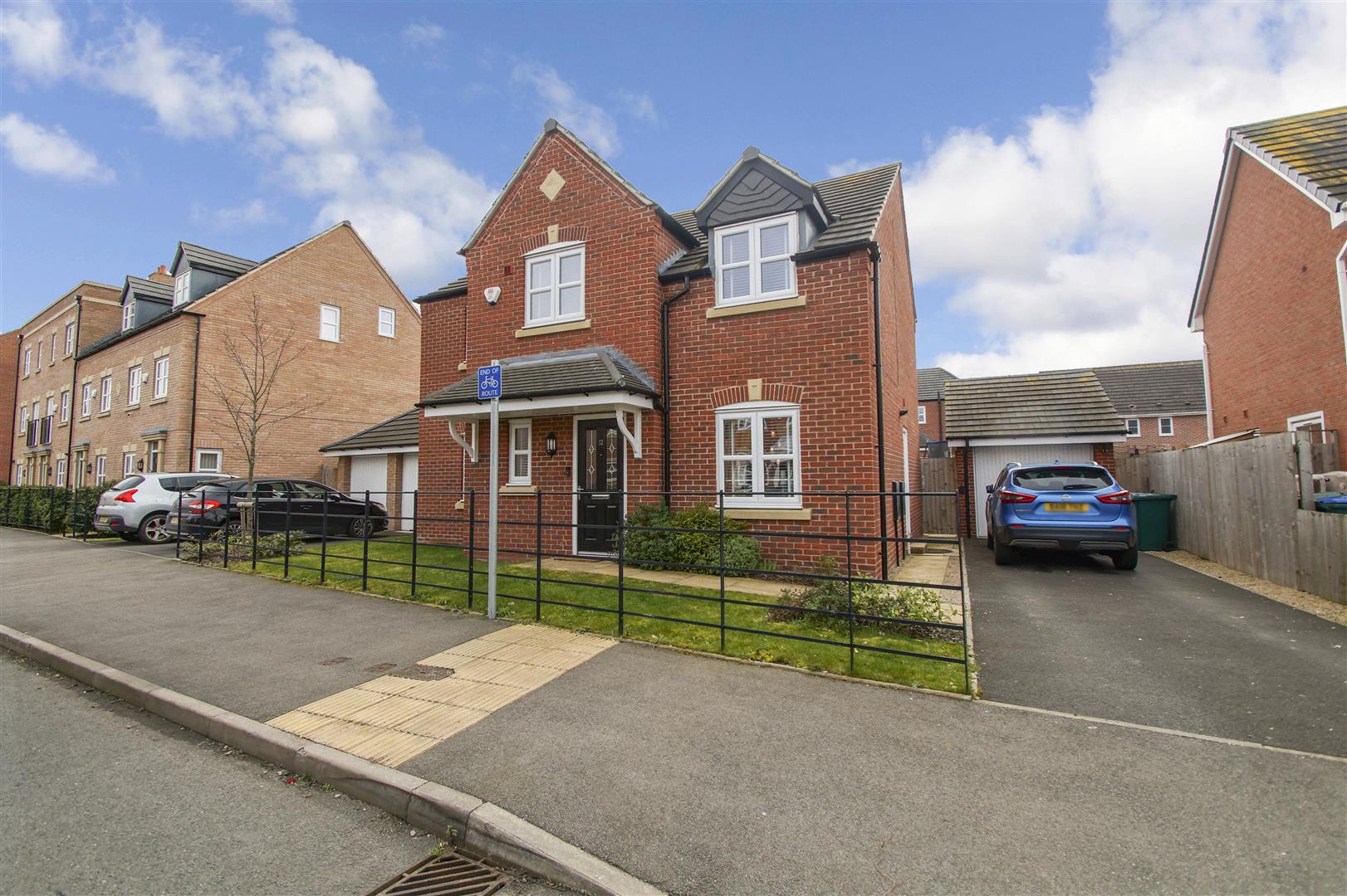 4 bedroom property for sale in Gwendolyn Drive, Copsewood, Coventry