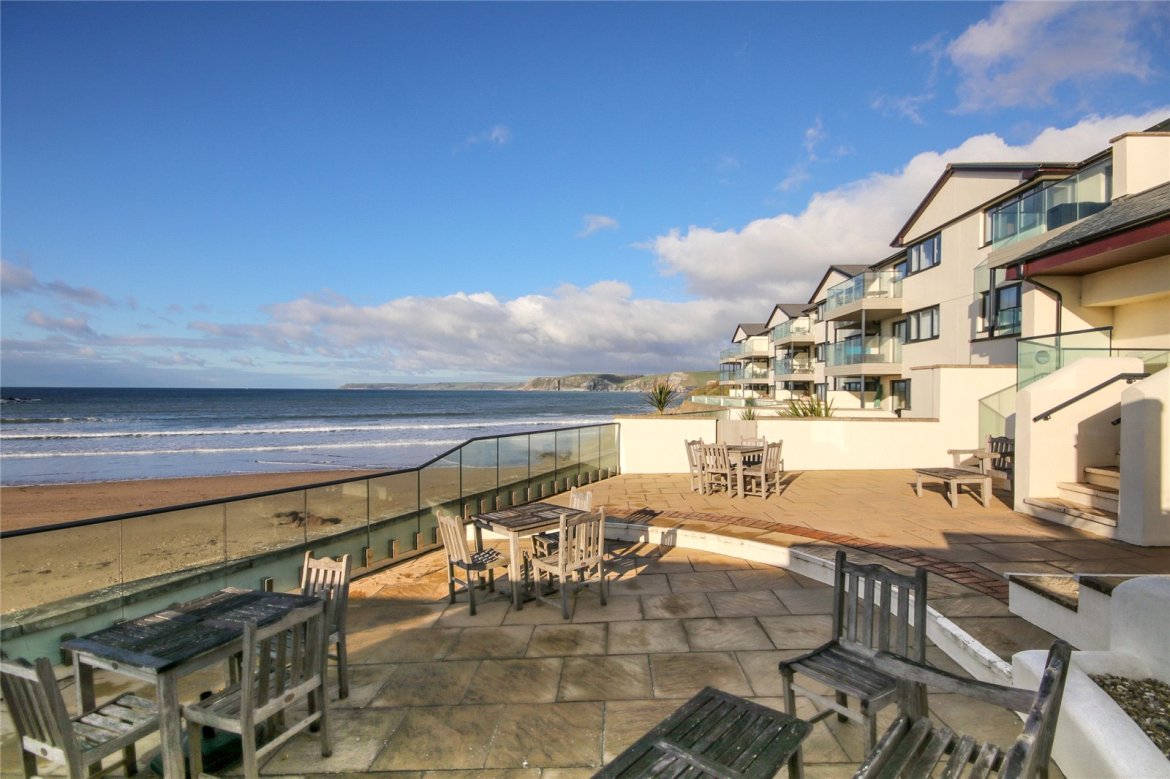 2 bedroom property for sale in Apartment 26 Burgh Island Causeway