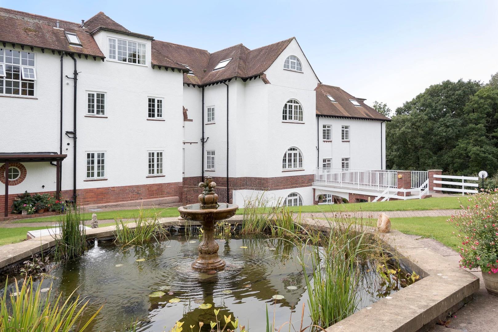 3 bedroom property for sale in 40 Romsley Hill Grange, Farley Lane