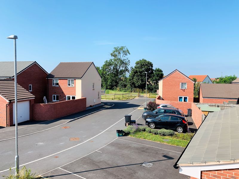 3 bedroom property for sale in Hob Close, Monkton Heathfield £249,000