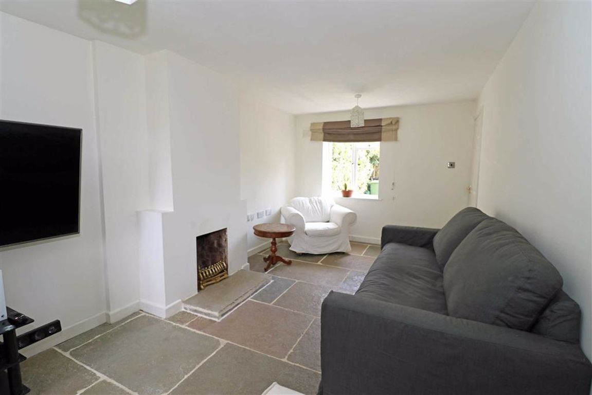 5 bedroom property for sale in Sandy Way, Barford, Warwick, CV35