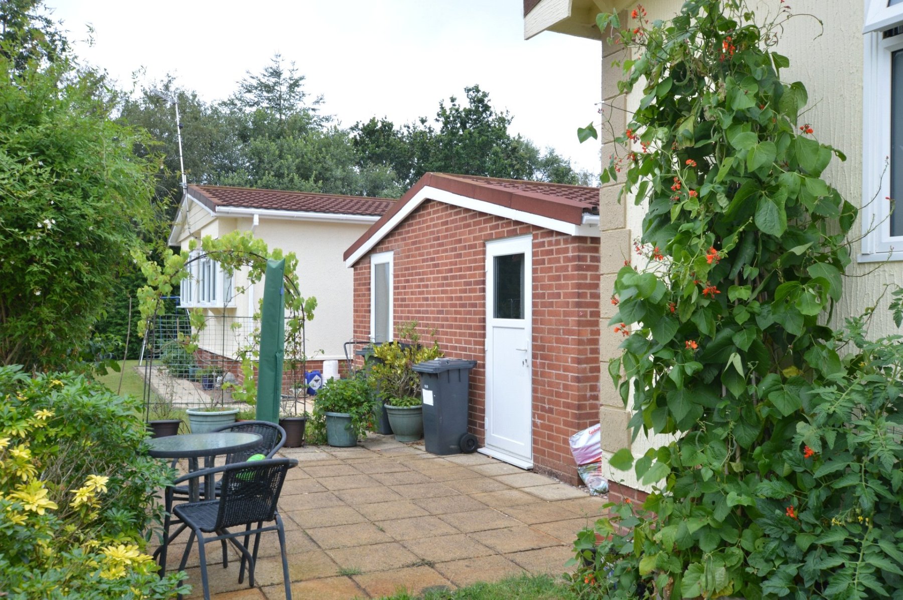 2 bedroom property for sale in Redwood Close, New Park, Bovey Tracey, TQ13 Guide price £185,000