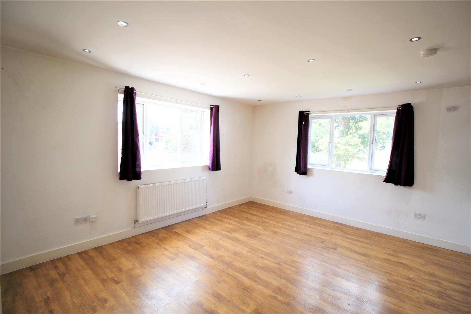Gatwick Road, Crawley Image 2