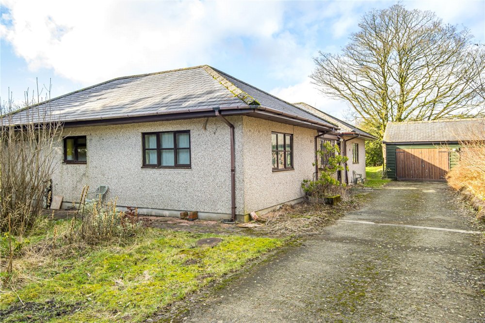 4 bedroom property for sale in Golf Links, Llandrindod Wells, Powys